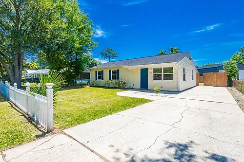 4519 Martha Ave Photo 1
