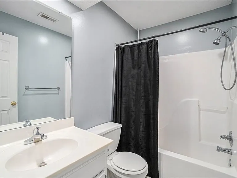 1853 Chickadee Dr — Photo 16