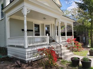 10 High St APT 1, Ayer, MA 01432