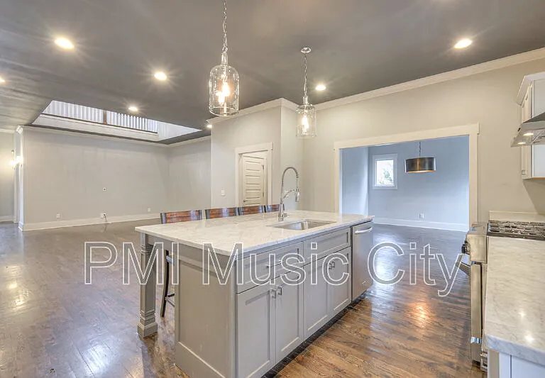 1537B Battlefield Dr — Photo 12