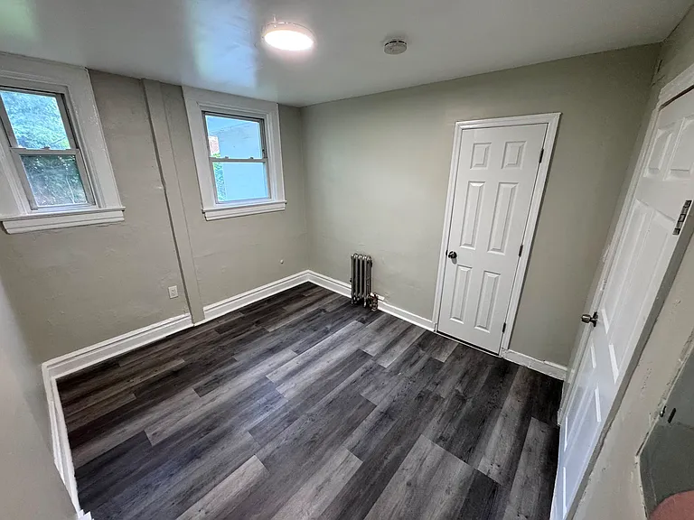 74 Baldwin Ave #1R — Photo 7