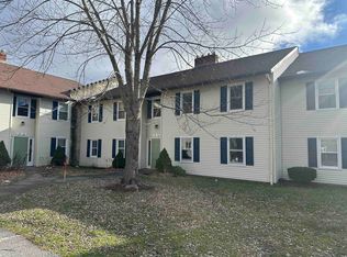 35 Saybrook Rd, Essex Junction, VT 05452