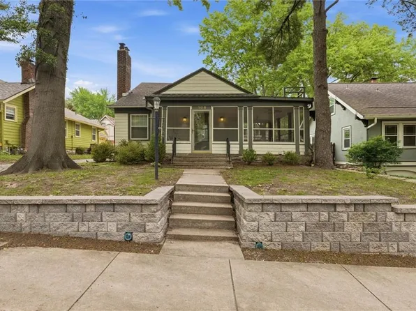106 E 65th Ter, Kansas City, MO 64113