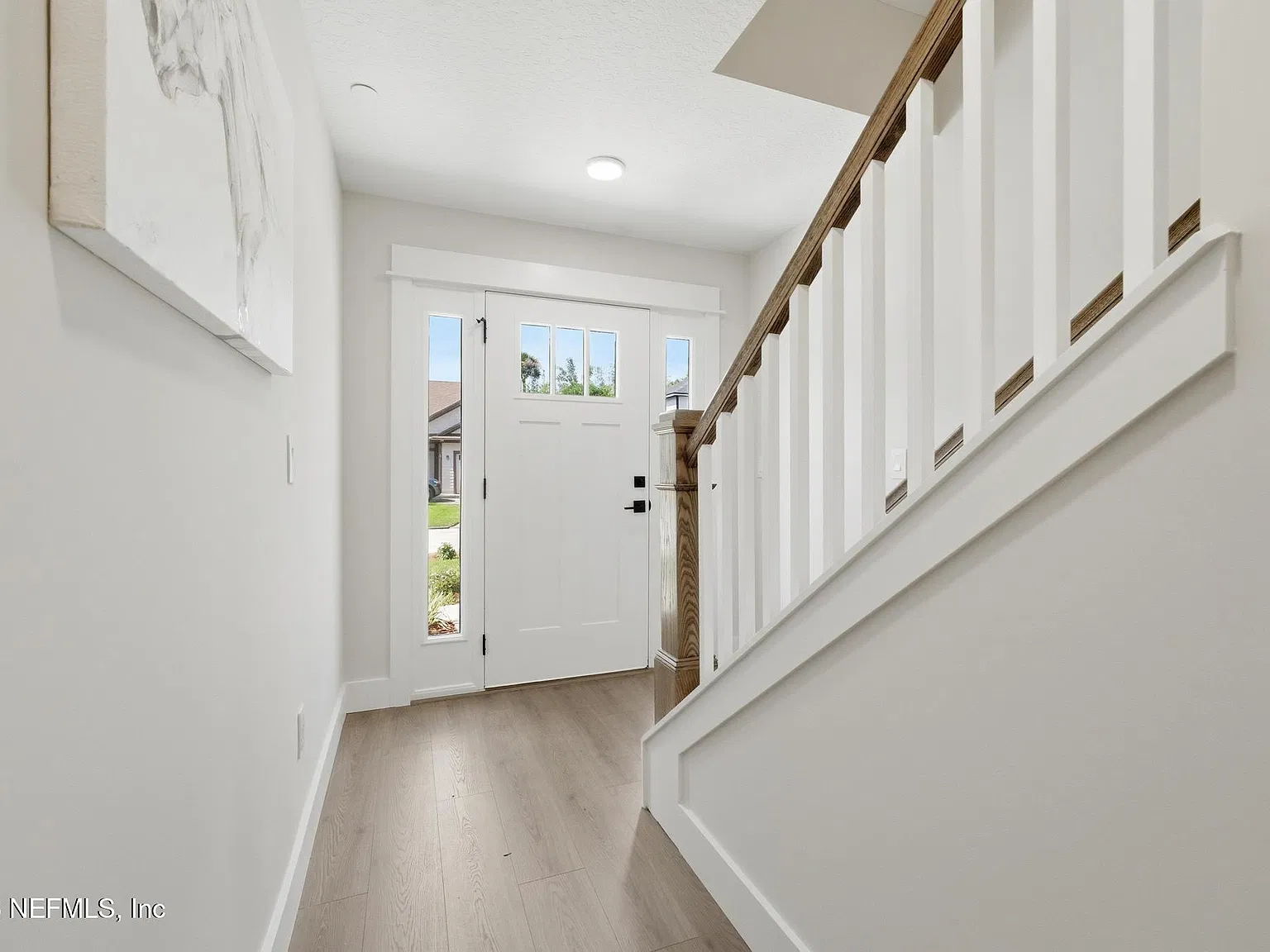 3 bed, 3.5 bath, 1619 sqft, $3,800 — Photo 4