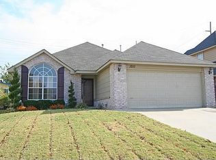 1511 N Boston Pl, Tulsa, OK 74106