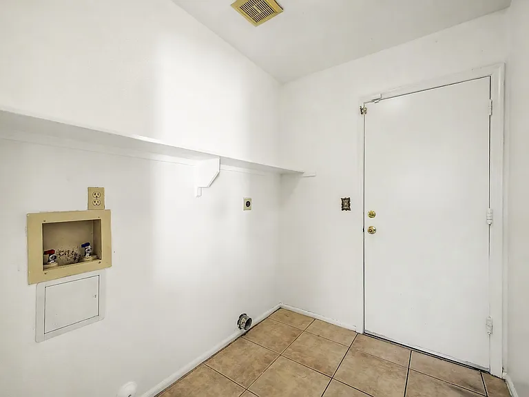 5733 W Mescal St — Photo 20