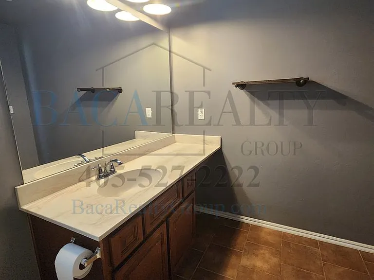 823 Monarch Way — Photo 13