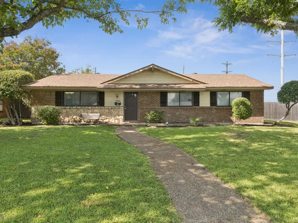 1133 Pacific Dr, Richardson, TX 75081