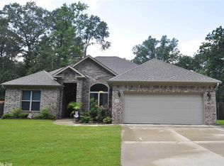 1509 Debswood Dr, Bryant, AR 72022