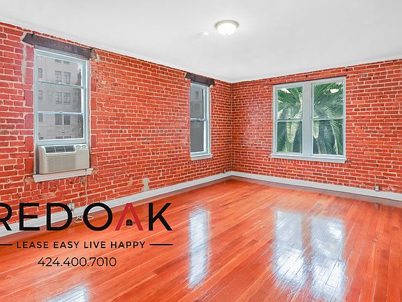 2nd image of 1847 N Cherokee Ave #303