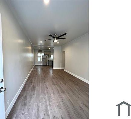 2nd image of 2919 1/2 Leeward Ave