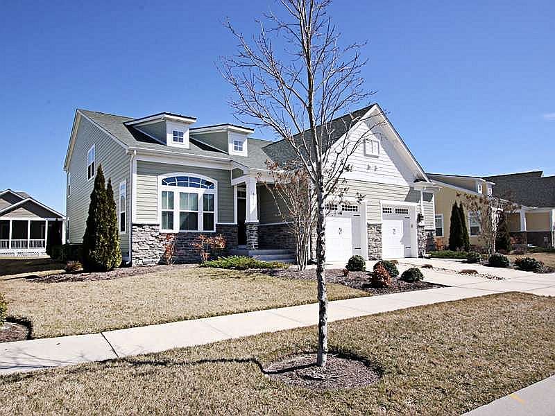 1st image of 36319 Sunflower Blvd