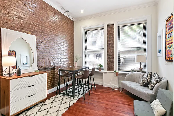 Rented by Brown Harris Stevens | media 18