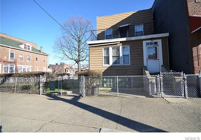 1st image of 3214 Bronxwood Ave