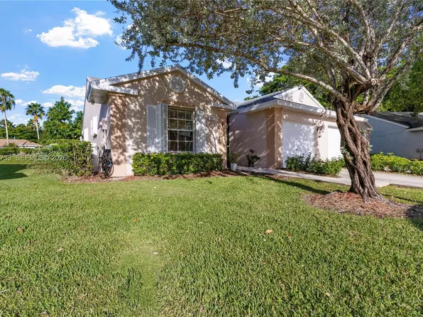 1845 SE 6th Ct, Homestead, FL 33033