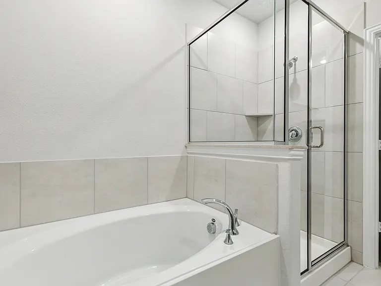 701 Santa Lucia Dr — Photo 9