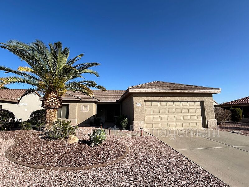 1st image of 15343 W Pasadena Dr