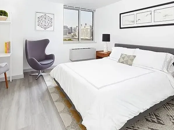 10-40 River Rd, New York, NY