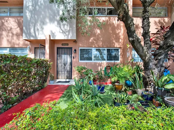 10881 SW 6th St APT 7, Sweetwater, FL 33174