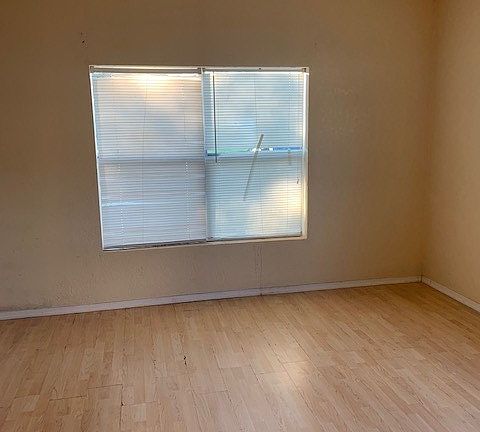 5th image of 2215 Thomas Blvd #A
