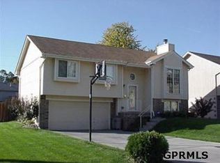 5005 N Ruggles St, Omaha, NE 68104