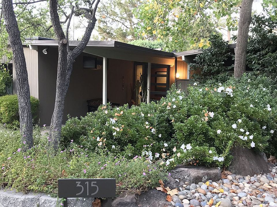 1st image of 315 Eleanor Dr