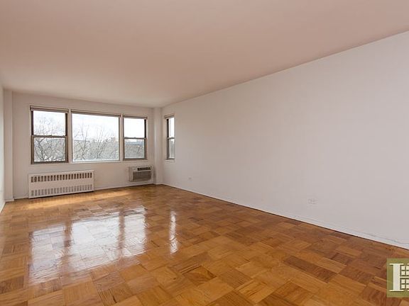 2nd image of 3755 Henry Hudson Pkwy APT 6D