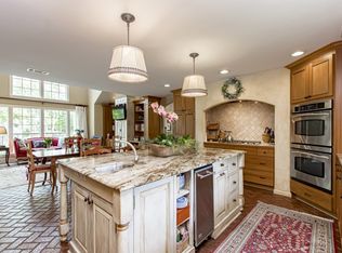 931 Woodstone Dr, Baton Rouge, LA 70808