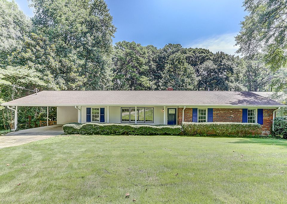 1st image of 3325 Pinetree Dr SE