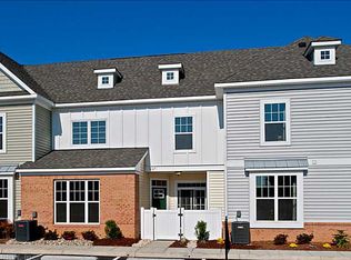 4141 Mariners Point Rd, Norfolk, VA 23518