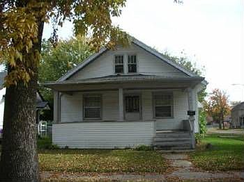 1st image of 301 N Day Ave