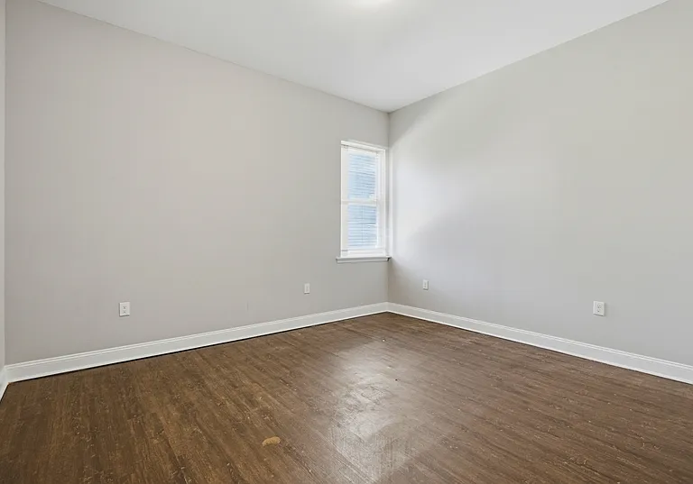 1506 Madison Ave #2 — Photo 9