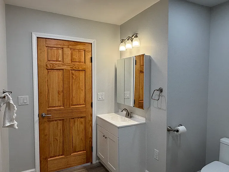 284 Washington St #B — Photo 5