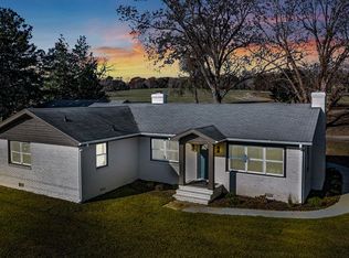 249 Ottoman Ferry Rd, Lancaster, VA 22503