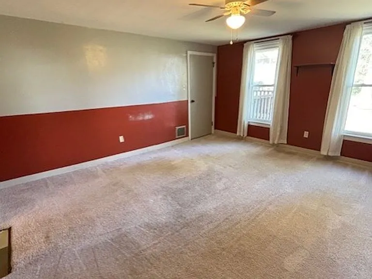 5302 Overlook Glen Dr #2 — Photo 11