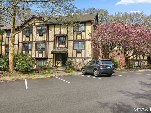 2nd image of 50 Aiken Street #433
