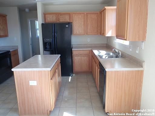 2nd image of 253 Val Verde Dr