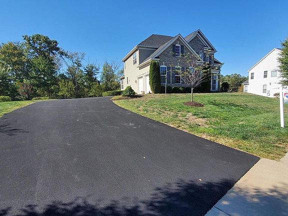 4th image of 6504 Macklin St