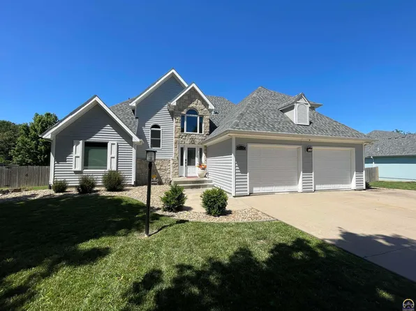 6100 SW 40th Ter, Topeka, KS 66610