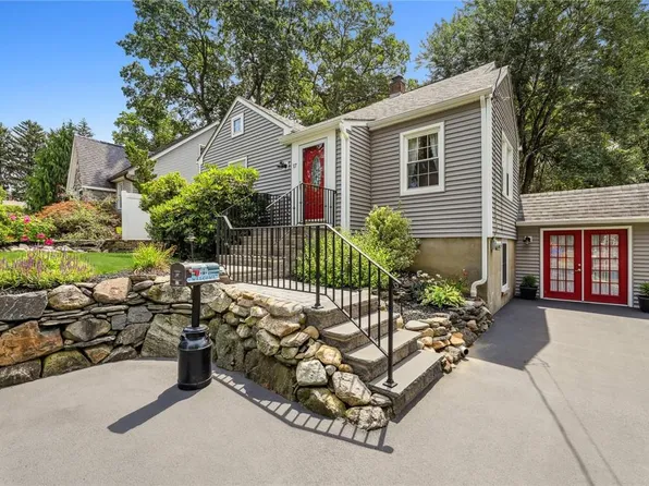 17 W Palisades Avenue, Nanuet, NY 10954