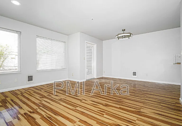 26125 114th Ave SE #B3 — Photo 3