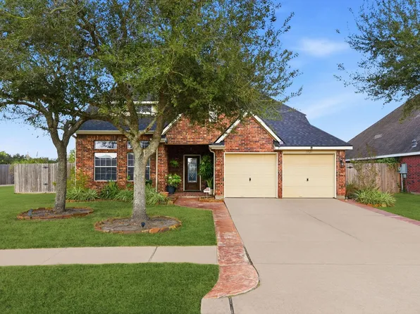 1821 Majestic Oak Dr, Pearland, TX 77581