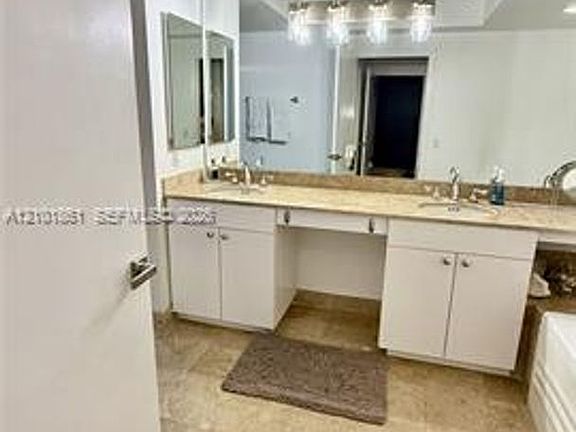 2nd image of 4779 Collins Ave #Cu-1908