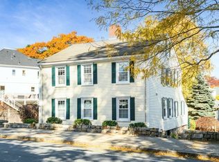90 Hale St, Beverly, MA 01915