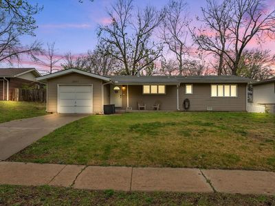 2807 SW Burnett Rd, Topeka, KS, 66614