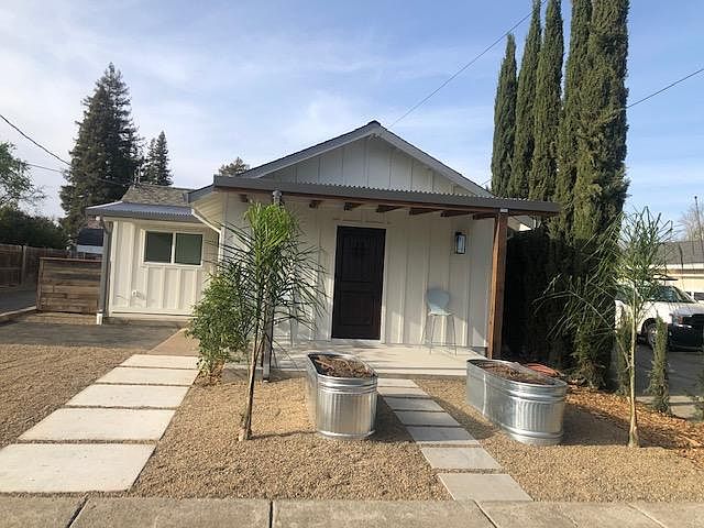 1st image of 1830 Park Ave