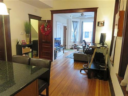 3rd image of 2637 W Cortez St #2