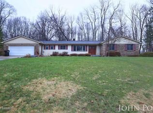 5405 Buttrick Ave SE, Alto, MI 49302