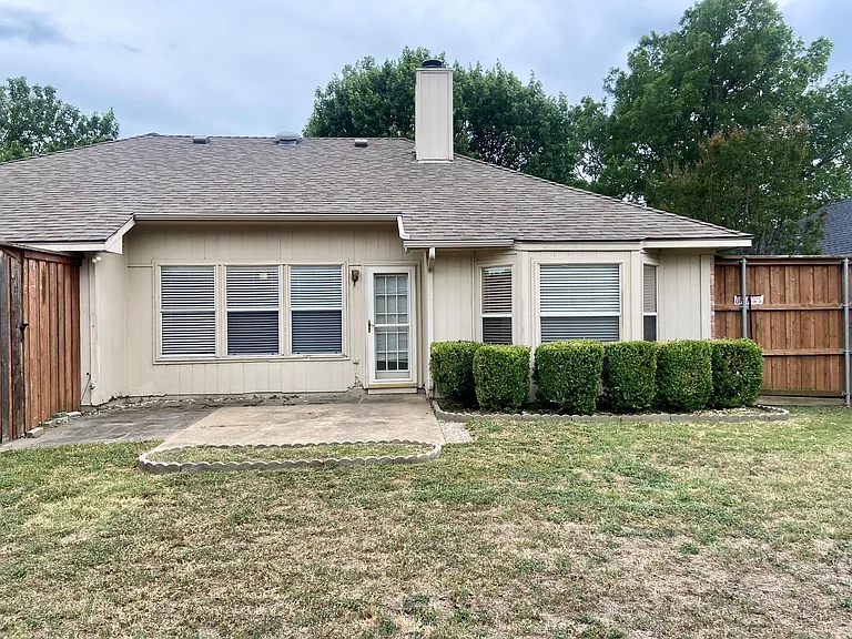 1411 Rivercrest Blvd — Photo 10