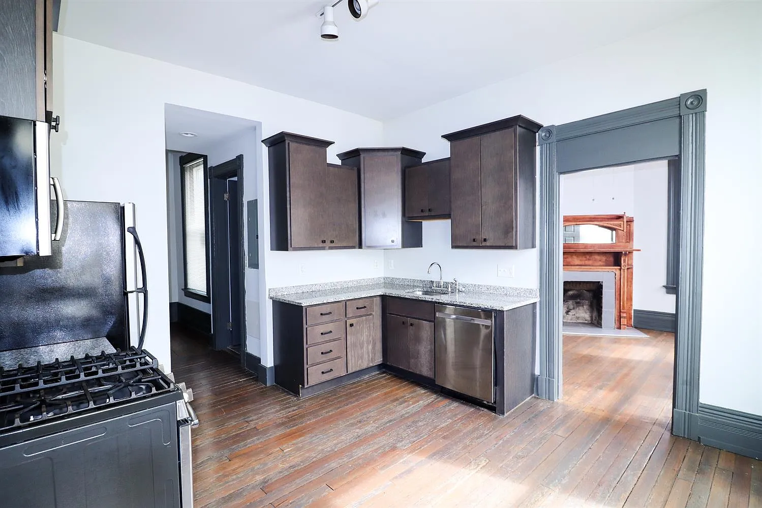 1 W. McMillan St. — Photo 1